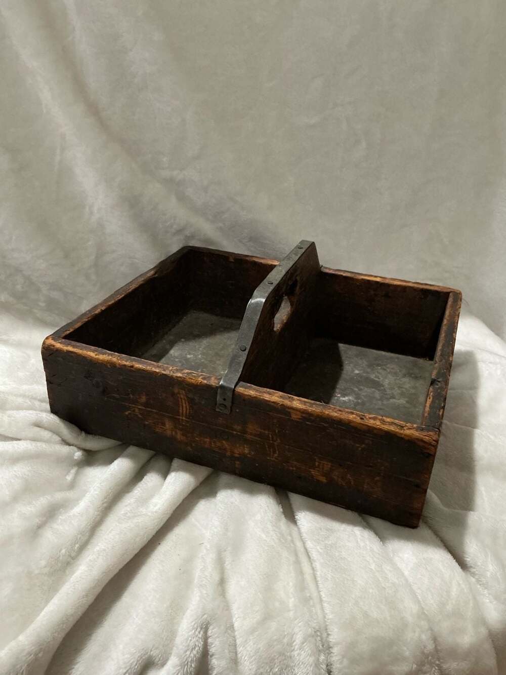 Antique Primitive Wooden Tool Box Carrier Tote Tray with Center Handle